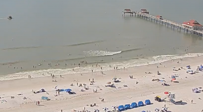 Tiny Groundswell on Clearwater Beach 2pm